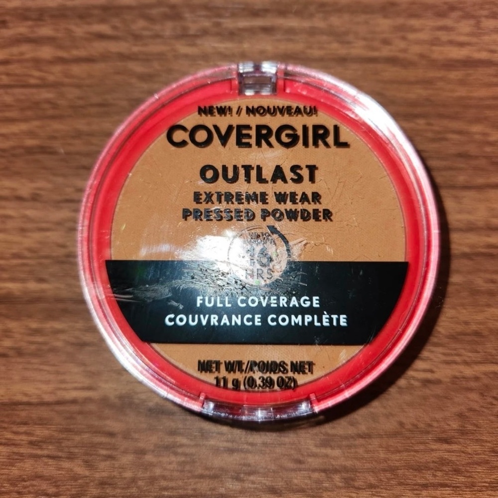 COVERGIRL Outlast Extreme Wear Pressed Powder 870 Toasted Almond 0.39 oz NEW - Picture 1 of 3
